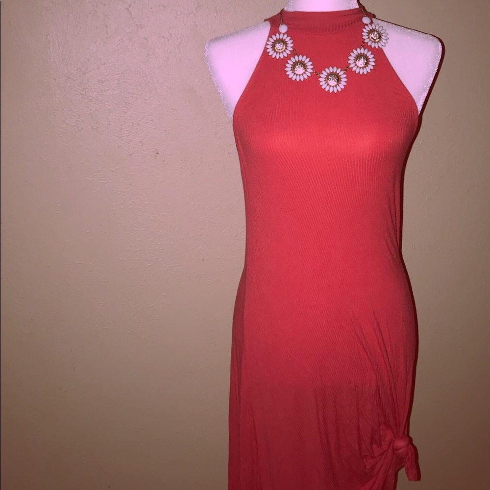 Coral dress with knot